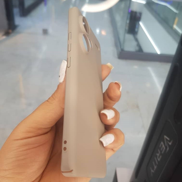 کاور طرح کربنی مناسب برای گوشی موبایل شیائومی Redmi Note 13 Pro Plus